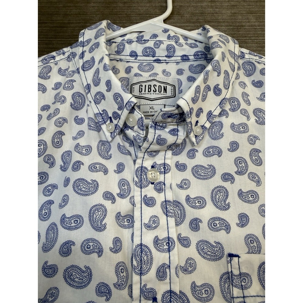 Gibson Trading Company Men's White Blue Paisley Patterned Button-Down Size XL